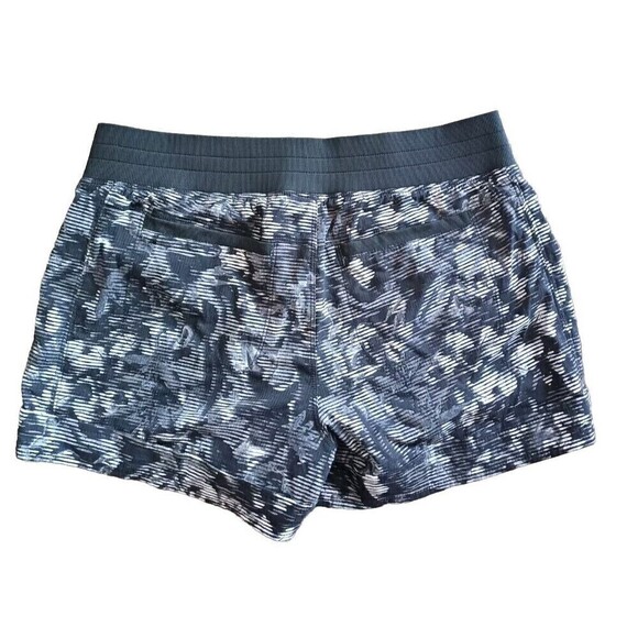 LOLE Balance Shorts Sz XS Women’s Black Gray Stretch Running Workout LSW2273 - Picture 2 of 8